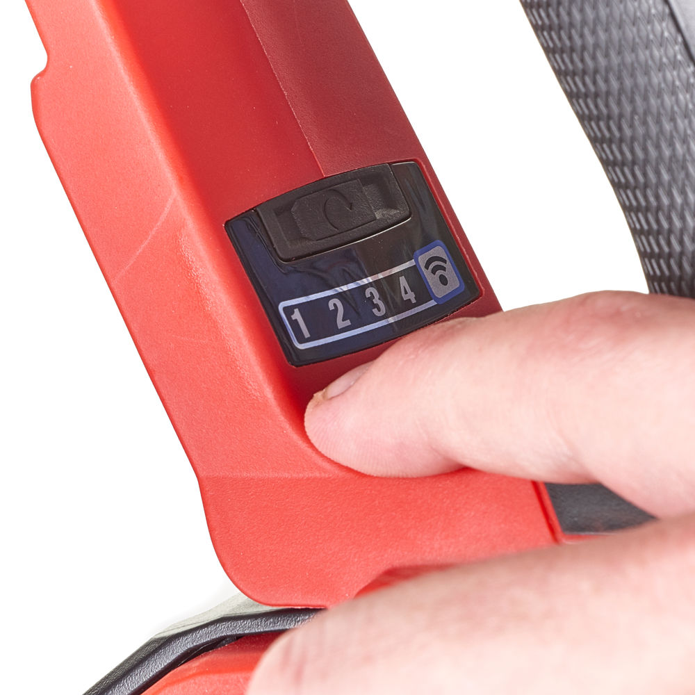 Llave de impacto de alto par M18 FUEL™ ONE-KEY™, recepción 1&quot; con anillo de fricción, 4 modos, máximo par de apriete 2033Nm, máximo par de desapriete 2400Nm. Se suministra en versión cero, sin baterías ni cargador, en HD-box