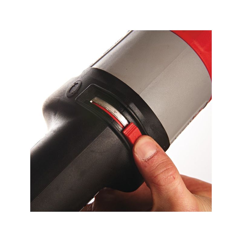 SSPE1300RX Sierra de sable SAWZALL™ de 1300W, carrera 32mm, 0-3000cpm, empñadura rotativa, AVS, FIXTEC™, embrague de seguridad. Se suministra en kitbox
