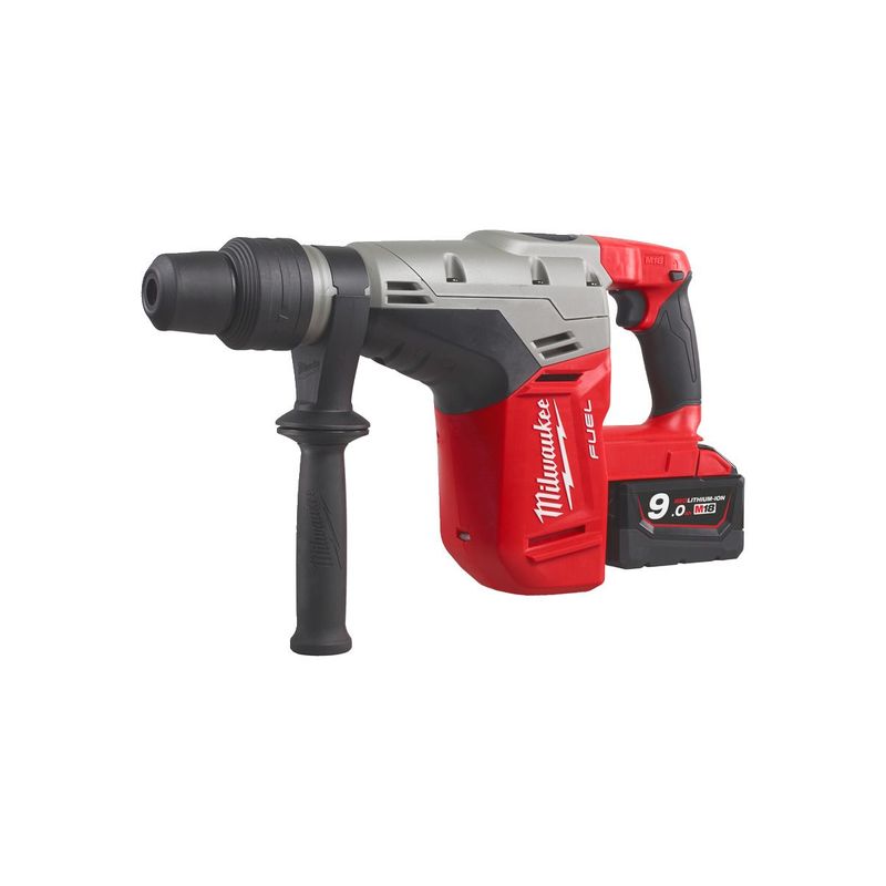 M18CHM-121C Martillo combinado SDS-Max M18 FUEL™ 5kg, 4 modos, 6,1J de energía de impacto, capacidad máxima 40mm, vibración de cincelado 9,6m/s², 0-3000bpm. Se suministra con 1 batería HIGH OUTPUT™ M18HB12 y cargador rápido M12-18FC, en kitbox
